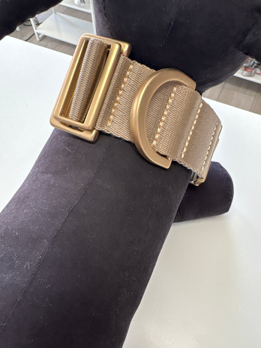 COLLARE MIDA LARGE 42-68 CM 4CM BEIGE